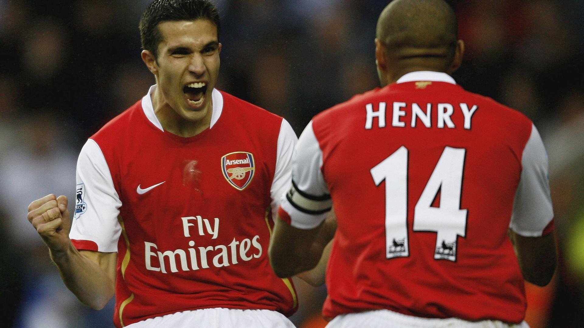 球迷自制视频走红社交平台，提升联赛话题度，球星素材视频