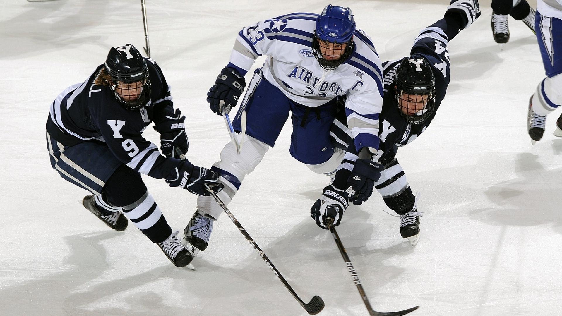 世界杯高光时刻：造梦、惊喜、奇迹不断上演，世界杯曝光也好